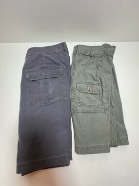 Cabela’s 7-Pocket Hiker Shorts Men Size 46 Lot of Two Pair Blue Green